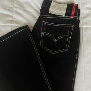 Vintage 2002 Levi’s velvet pant